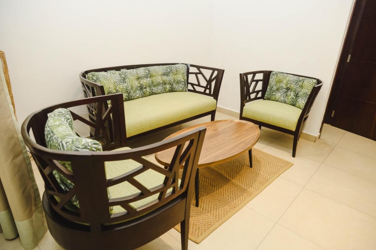 Robert'S Hotel Abidjan Eksteriør bilde