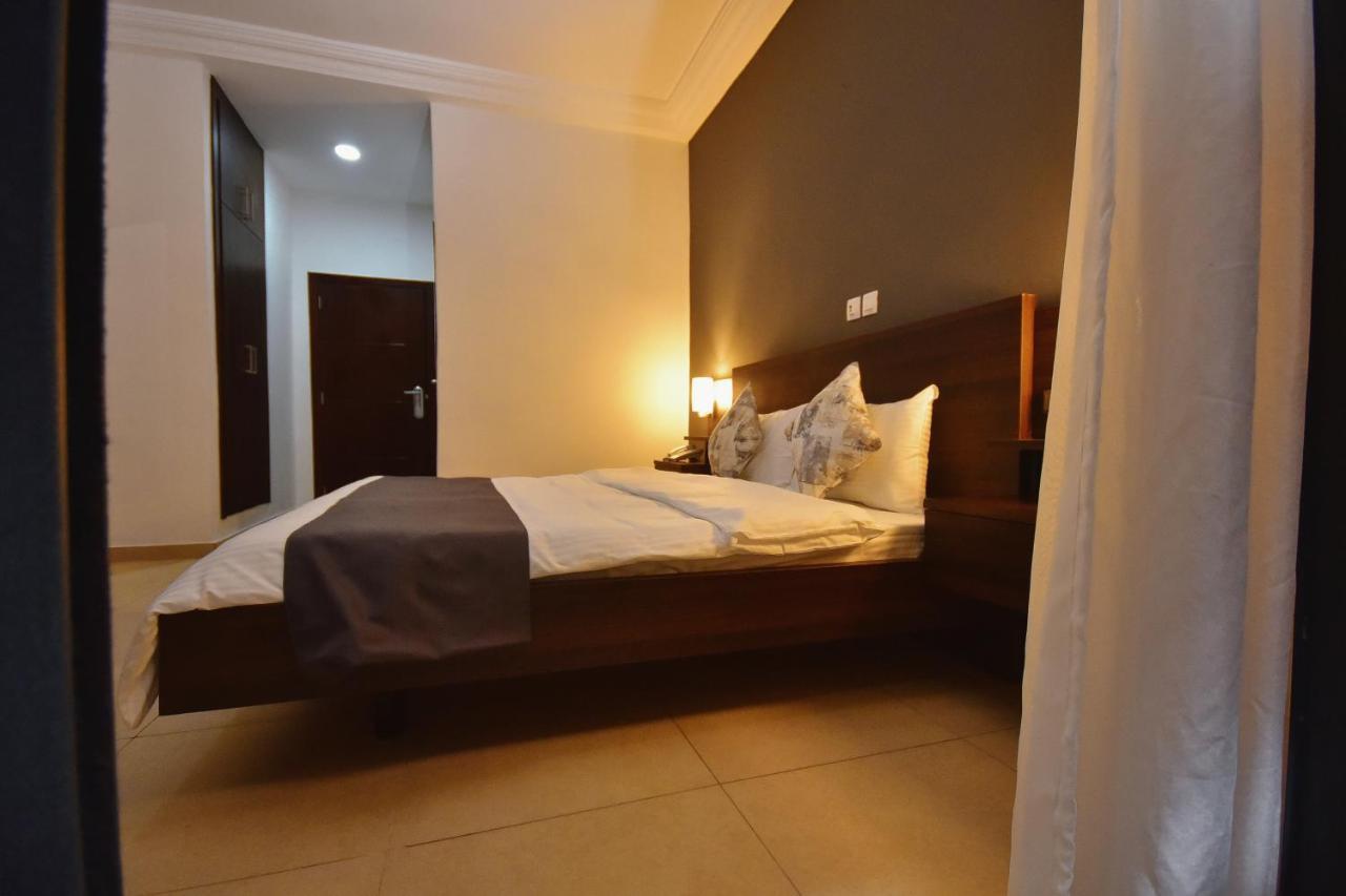 Robert'S Hotel Abidjan Eksteriør bilde